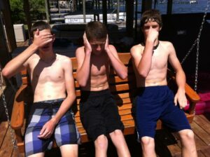 see no evil, hear no evil, smell no evil...